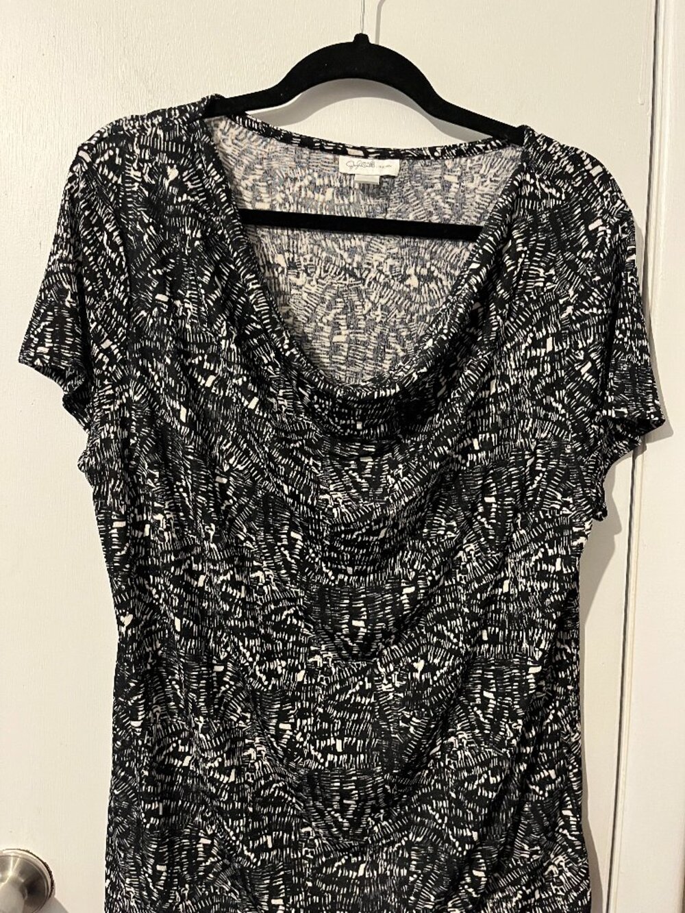 JACKLYN SMITH Black & white scoop neck Blouse SZ XL